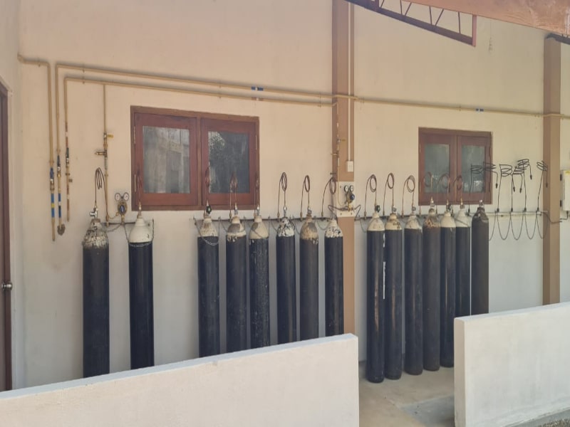 Completion of installation of the Wall Oxygen Piping System at the Navy Hospital, Boossa funded by CDB
